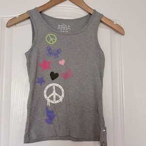 3/$20 😀 TANK TOP Peace and Butterfly Children's Place - Size 7/8